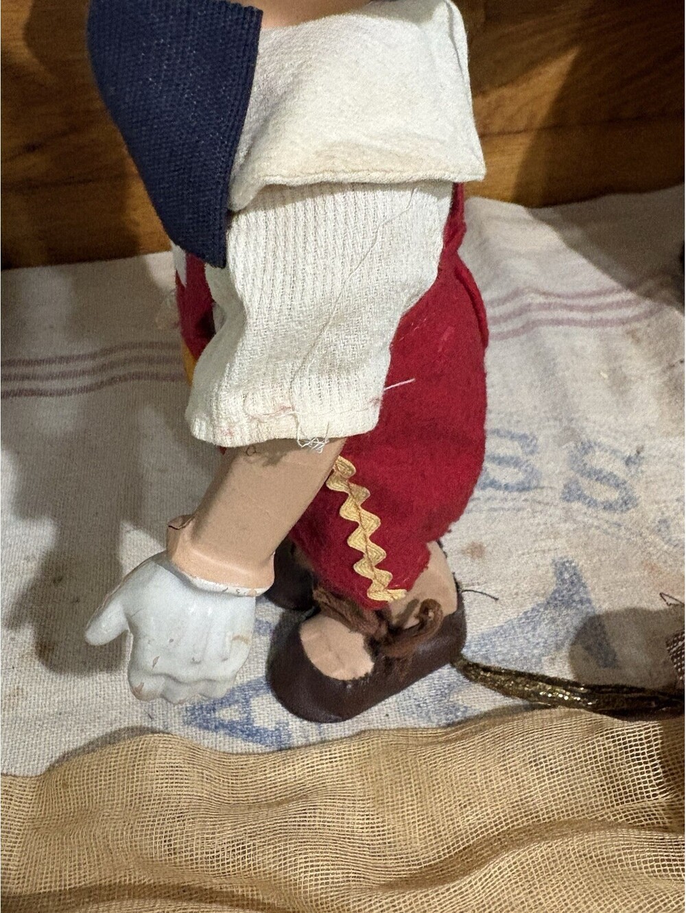 Antique 1939 Crown toy Co Pinocchio Walt Disney Composition Doll, Complete - Picture 8 of 15